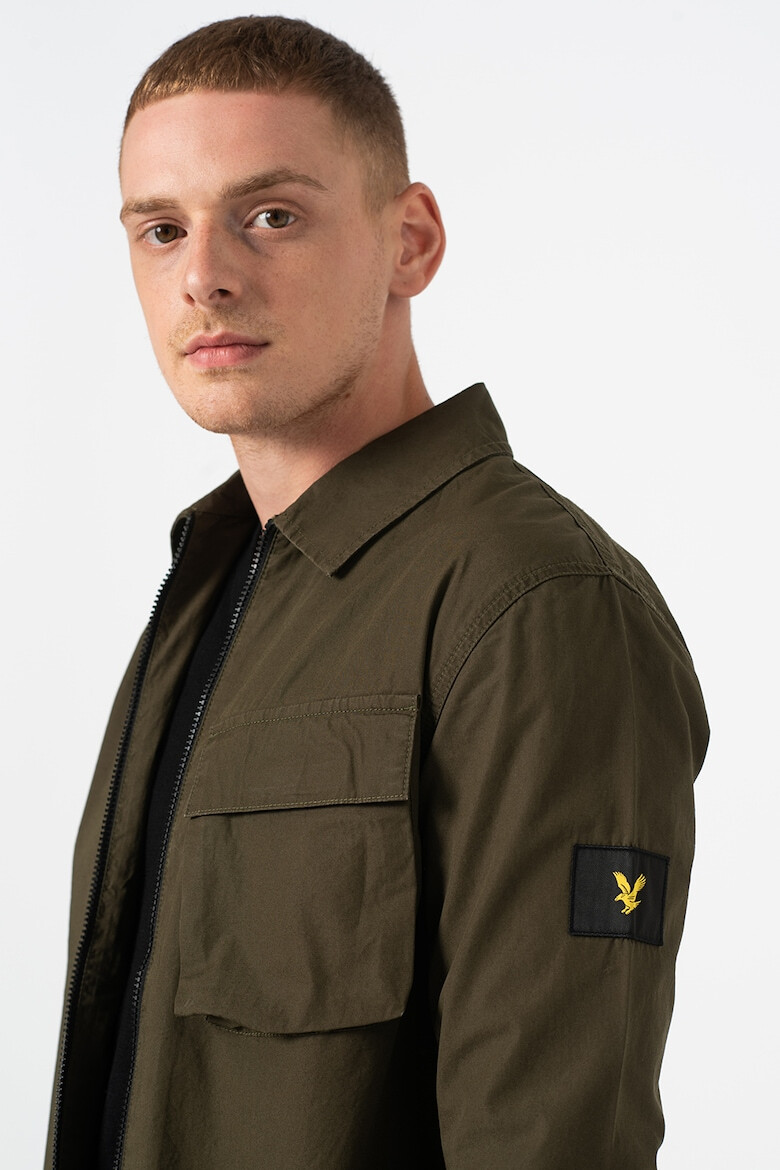 Lyle & Scott Яке с цип и джоб на гърдите - Pepit.bg