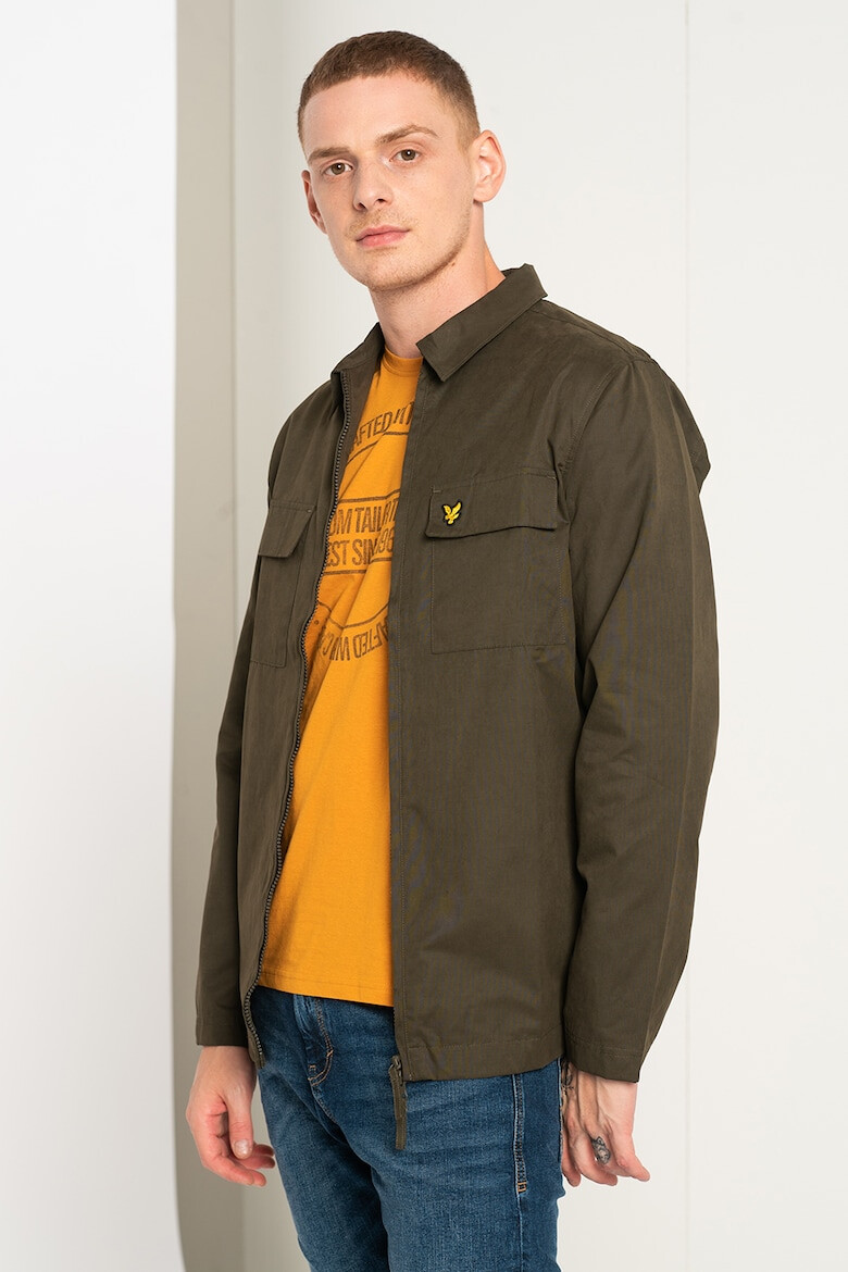 Lyle & Scott Яке с цип и джобове с капаче - Pepit.bg