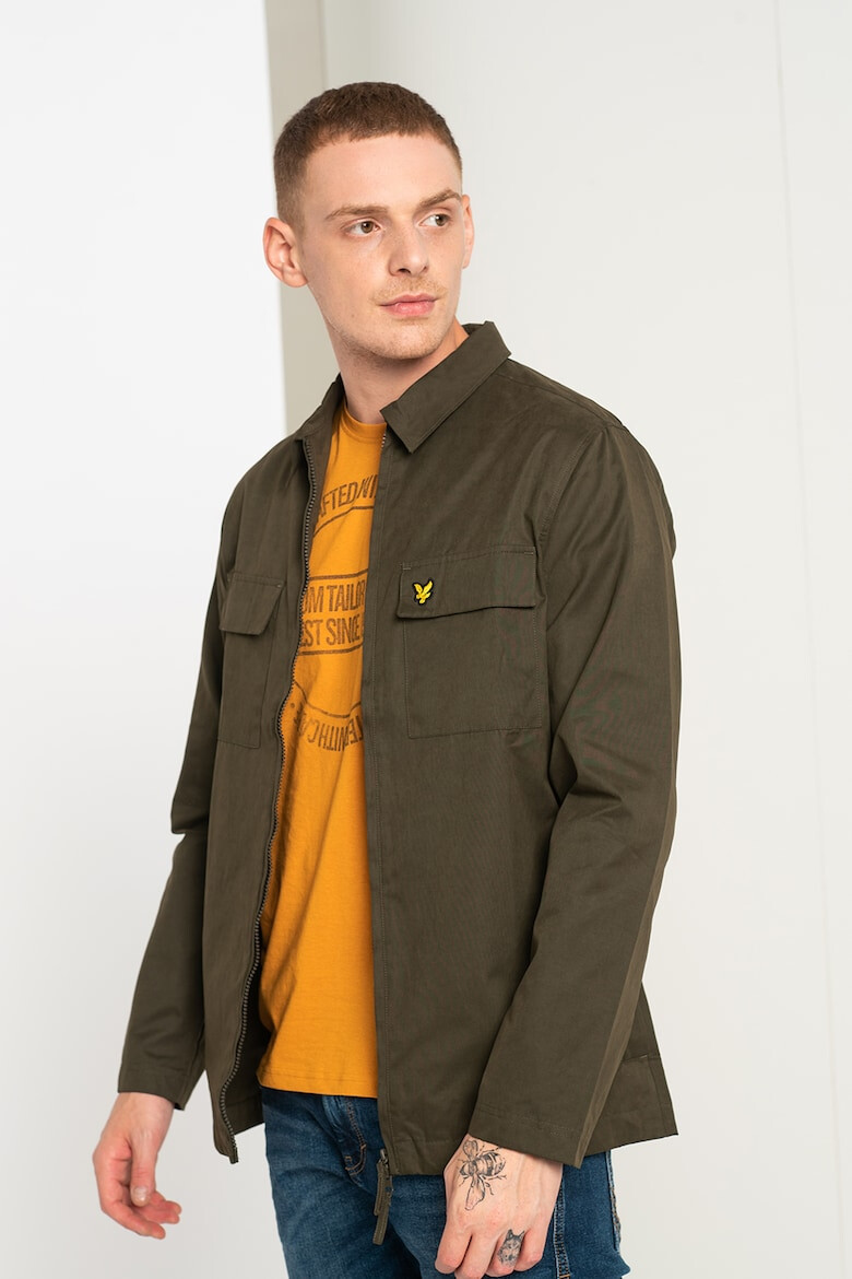 Lyle & Scott Яке с цип и джобове с капаче - Pepit.bg