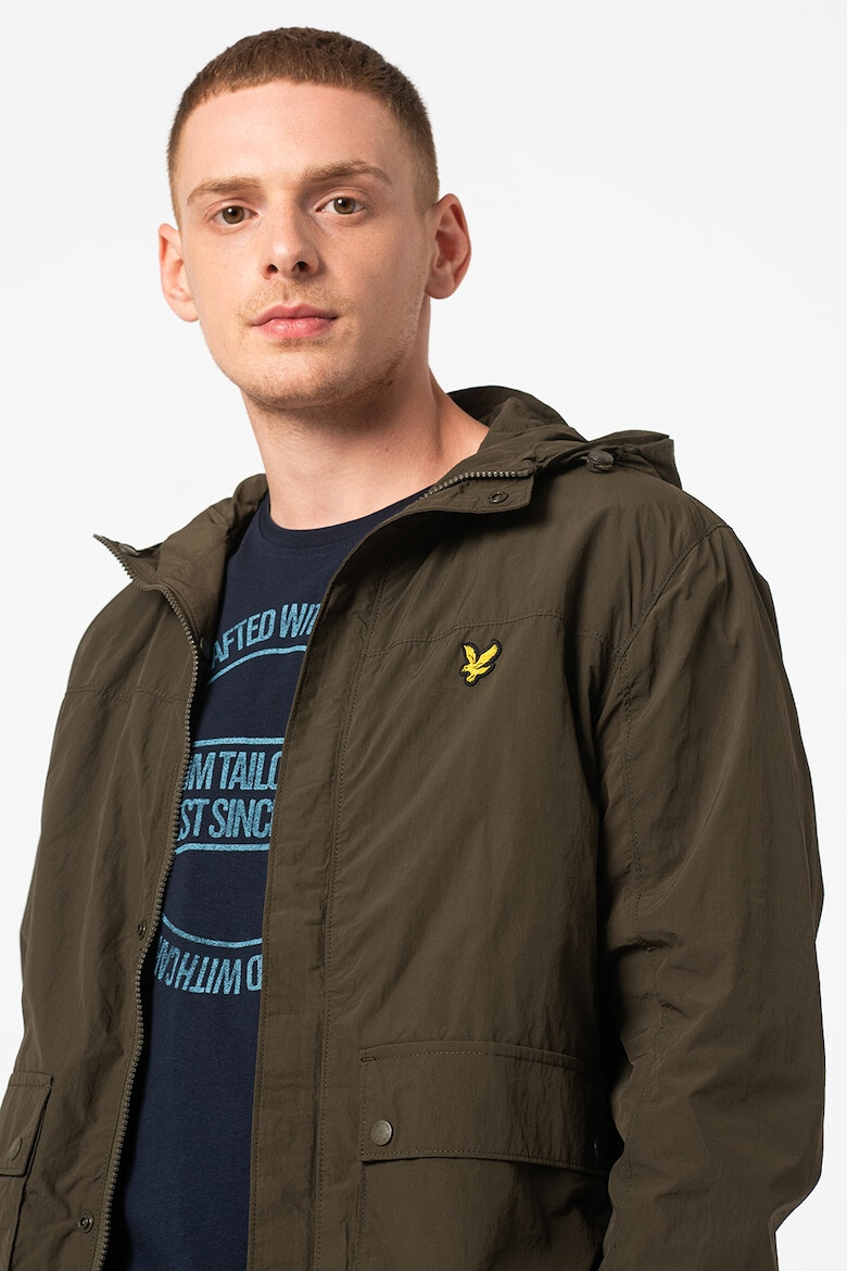 Lyle & Scott Яке с качулка и джобове - Pepit.bg