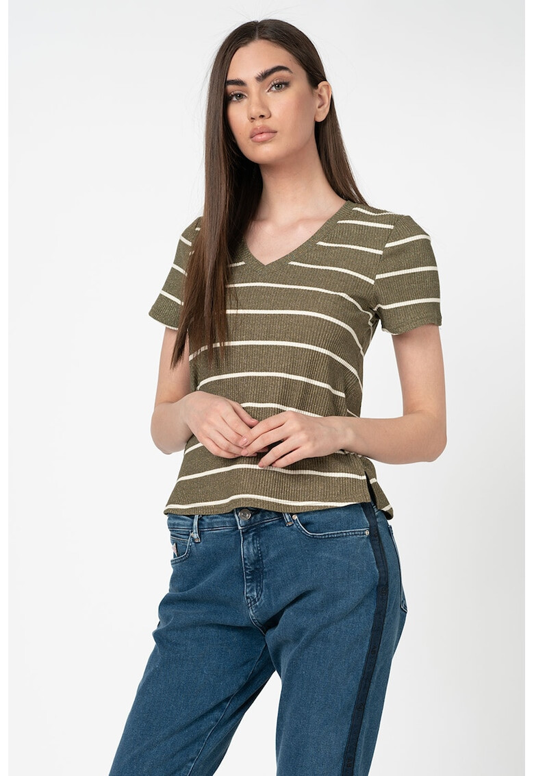 Maison Scotch Тениска с шпиц деколте - Pepit.bg
