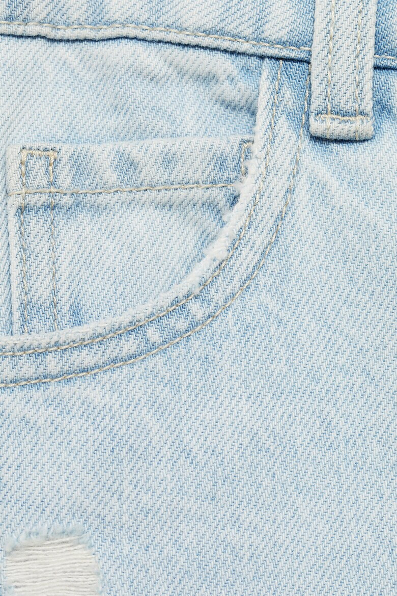 Mango Дънки стил Mom Fit с протрити зони - Pepit.bg