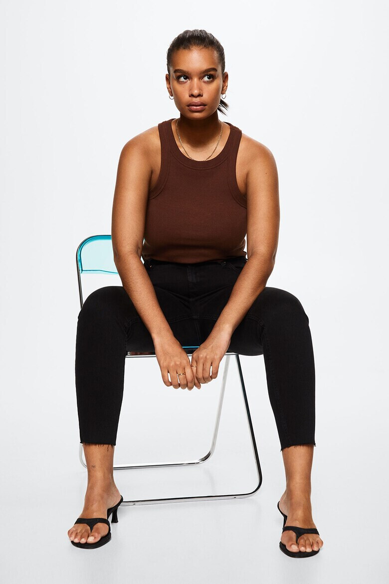 Mango Прилепнали дънки Isa над глезена - Pepit.bg