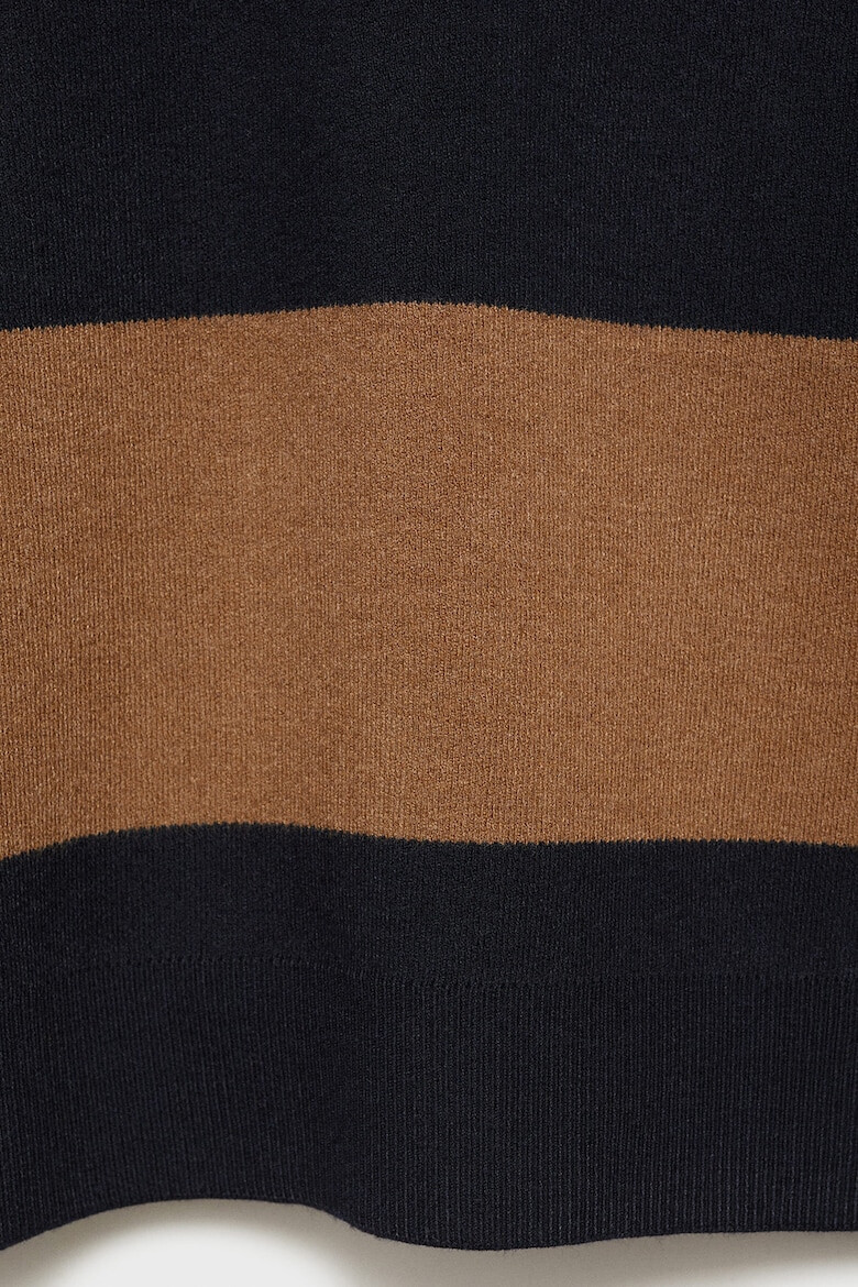 Mango Пуловер на райе с яка - Pepit.bg