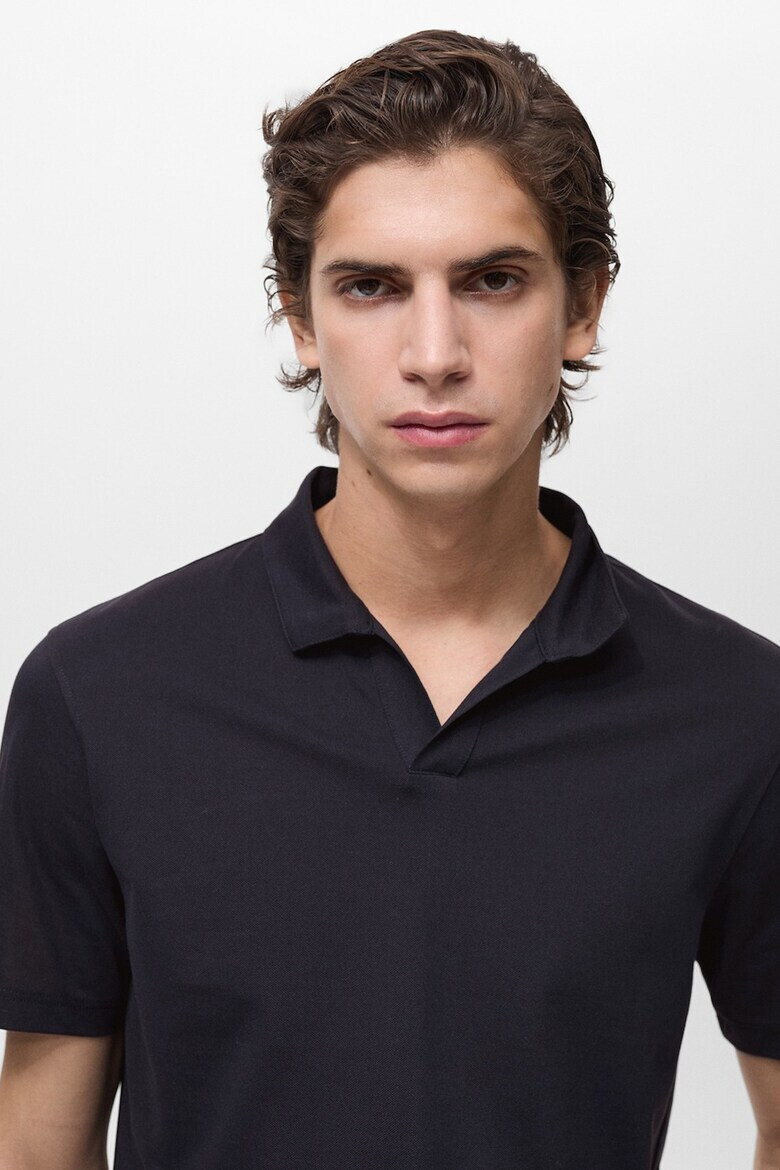 Mango Слим тениска от пике с яка - Pepit.bg