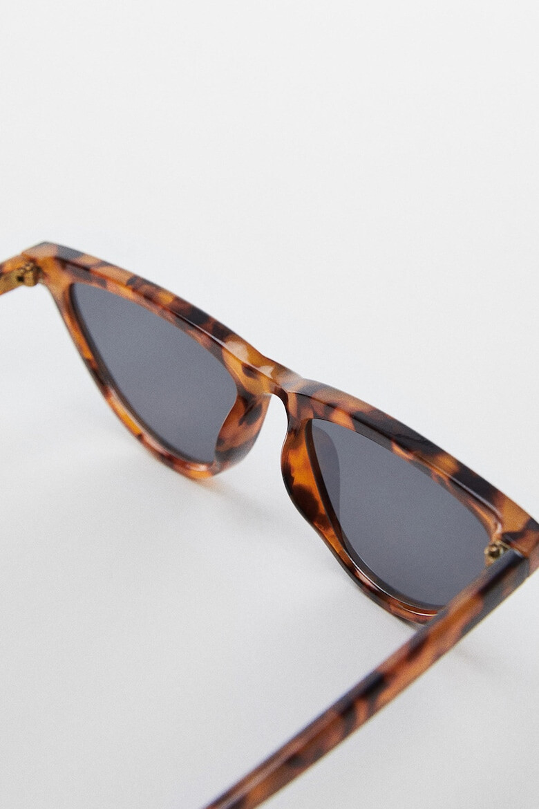 Mango Слънчеви очила Agusta Cat-Eye - Pepit.bg
