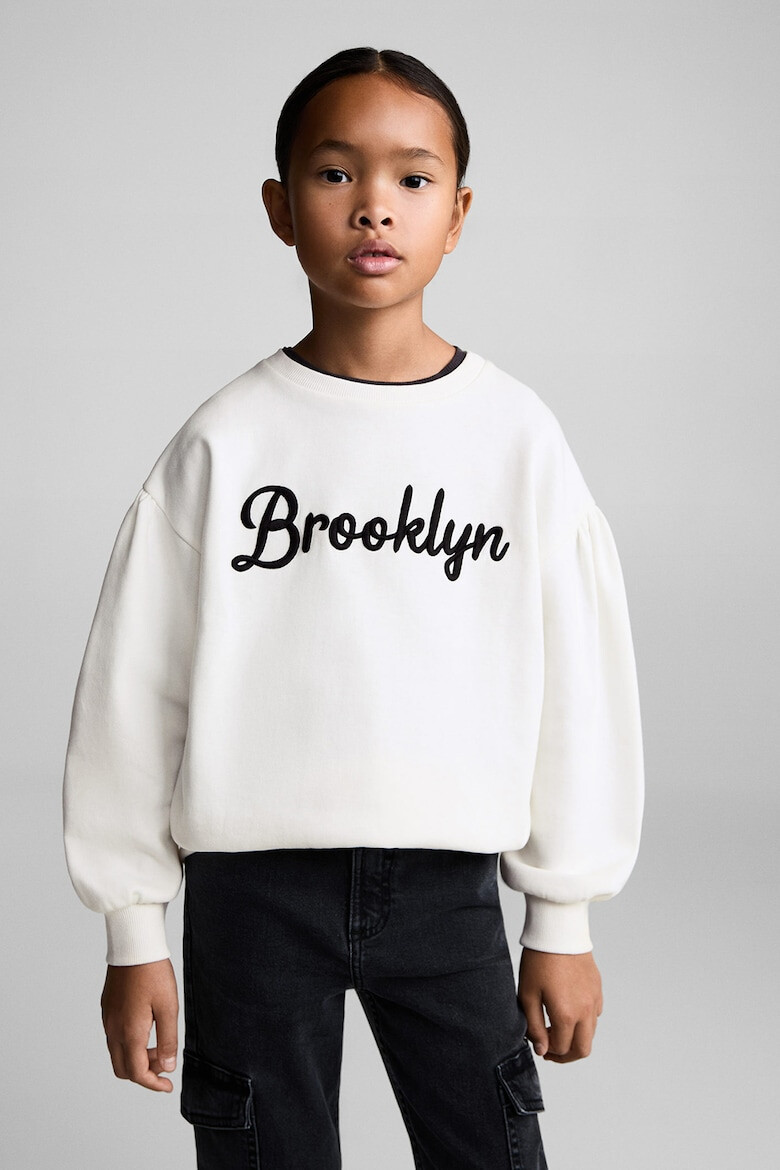 Mango Суитшърт Brooklyn с бродерии - Pepit.bg