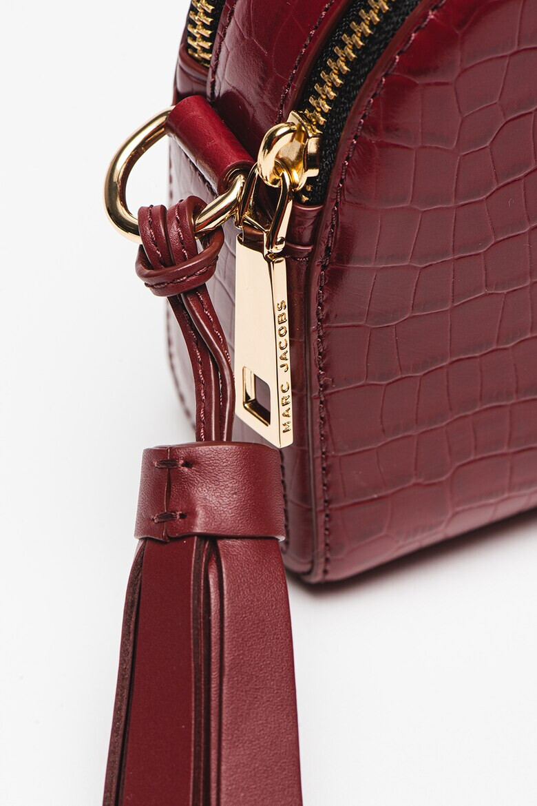 Marc Jacobs Кожена чанта през рамо Shutter с шагрен - Pepit.bg