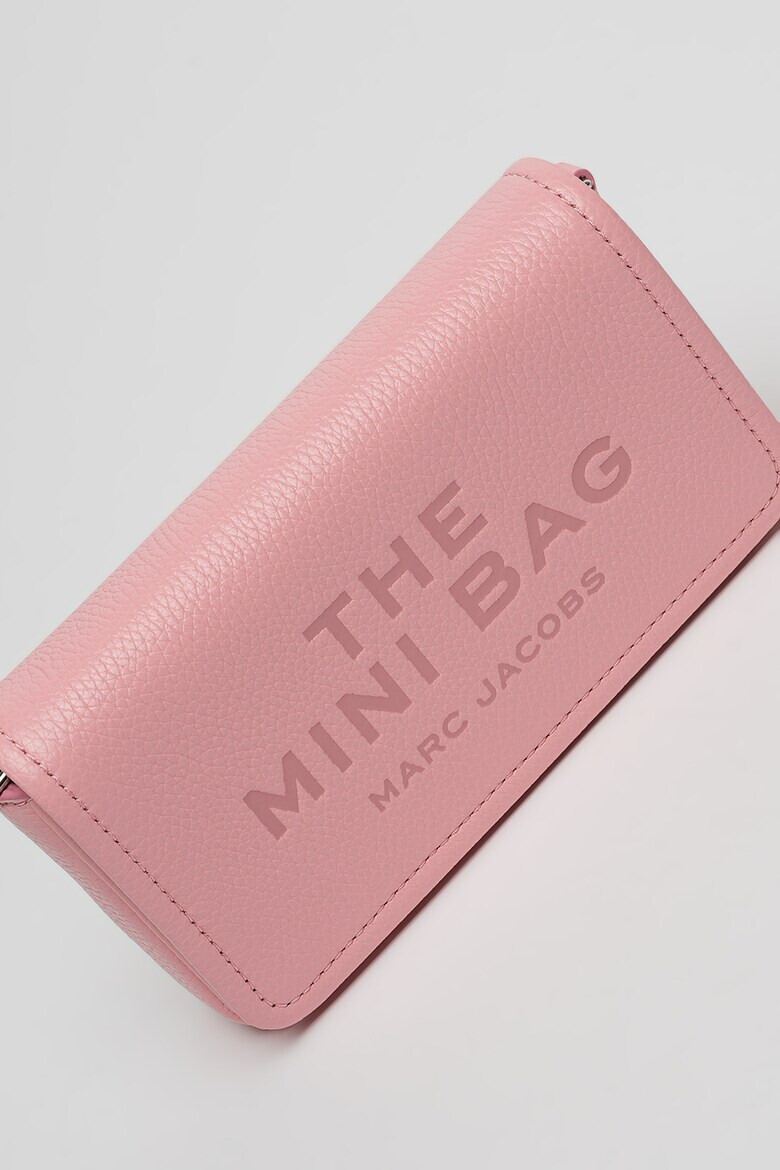 Marc Jacobs Кожена чанта през рамо The Mini с лого - Pepit.bg