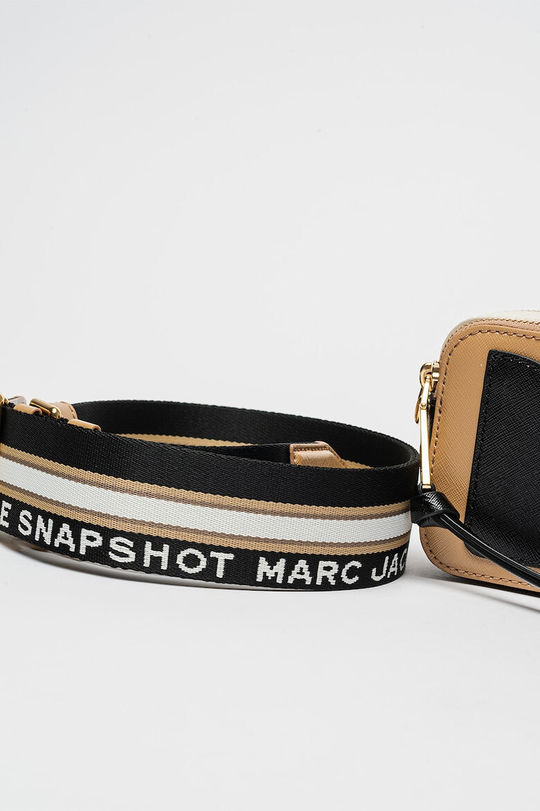 Marc Jacobs Кожена чанта през рамо The Snapshot - Pepit.bg