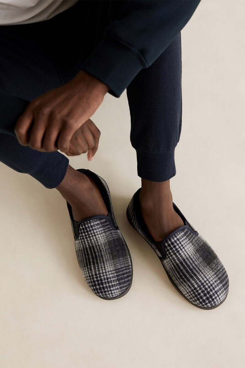 Marks  Spencer Карирани пантофки тип чехли - Pepit.bg