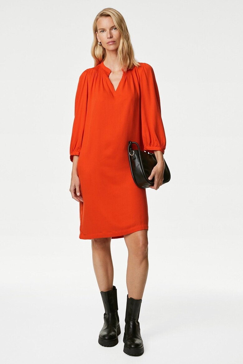 Marks  Spencer Къса рокля с шпиц - Pepit.bg