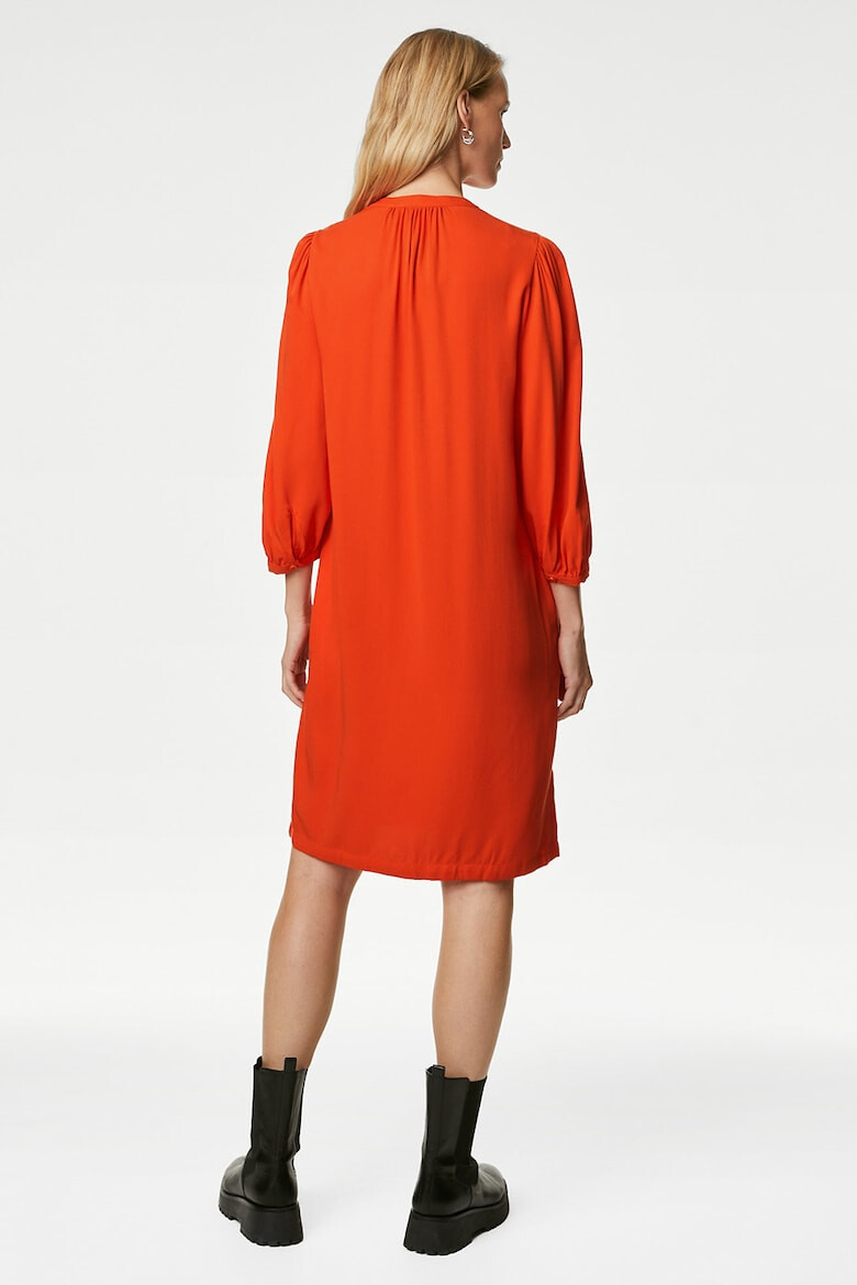 Marks  Spencer Къса рокля с шпиц - Pepit.bg