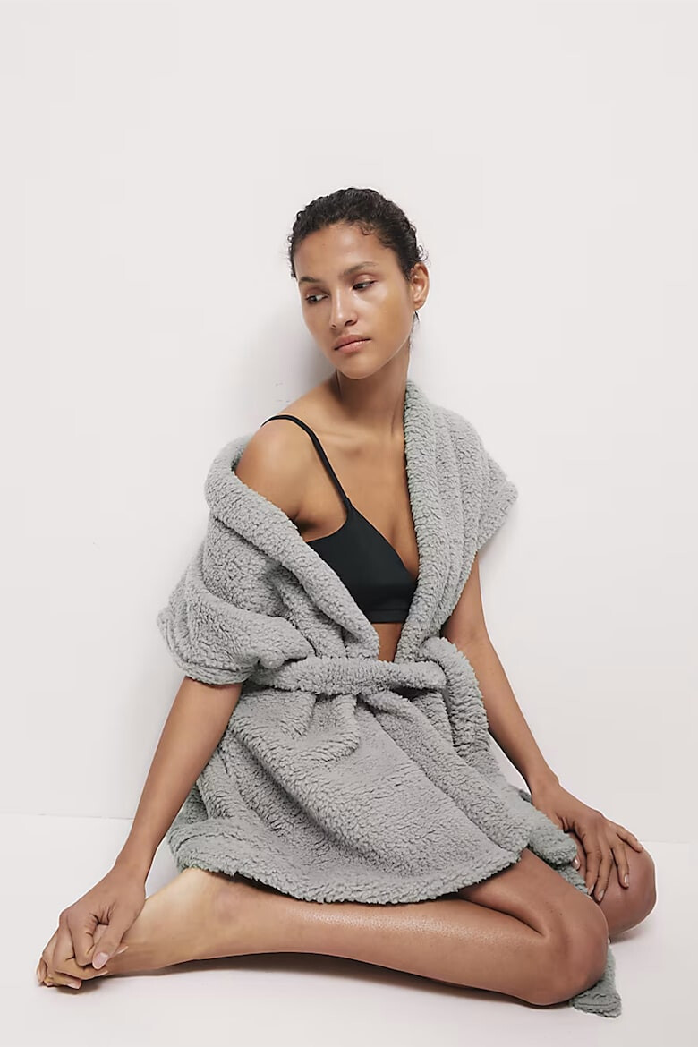 Marks  Spencer Мъхест халат с къси ръкави - Pepit.bg