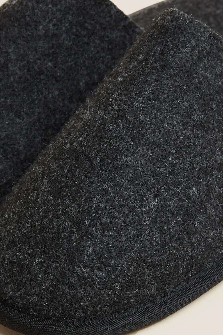 Marks & Spencer Текстилни чехли - Pepit.bg