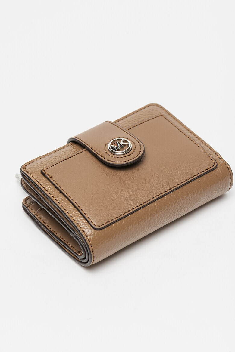 Michael Kors Кожен портфейл с капаче - Pepit.bg