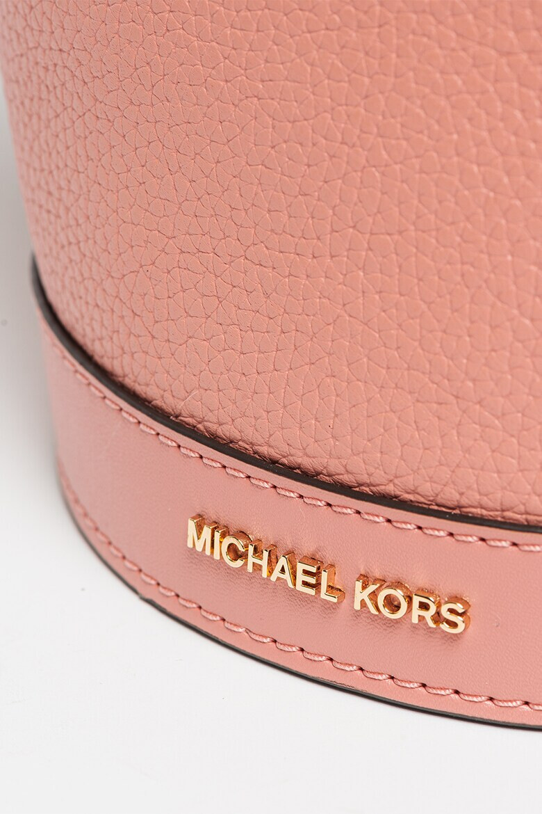 Michael Kors Кожена чанта - Pepit.bg