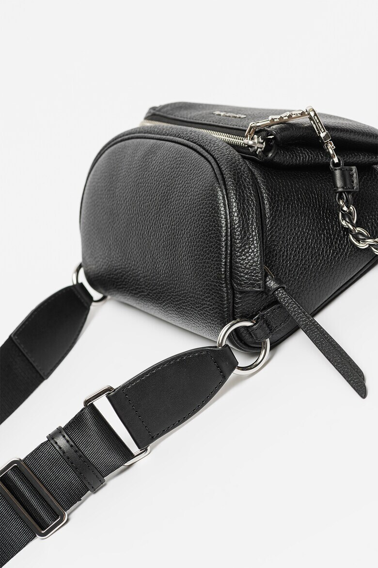Michael Kors Кожена чанта Pochette с релеф - Pepit.bg