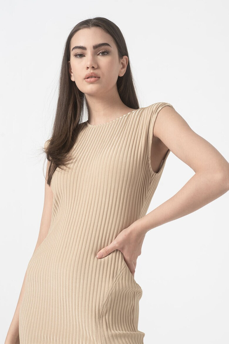 Missguided Рипсена рокля с цепка встрани - Pepit.bg