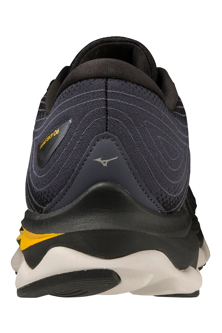 Mizuno Текстилни обувки за бягане Wave Sky 6 - Pepit.bg