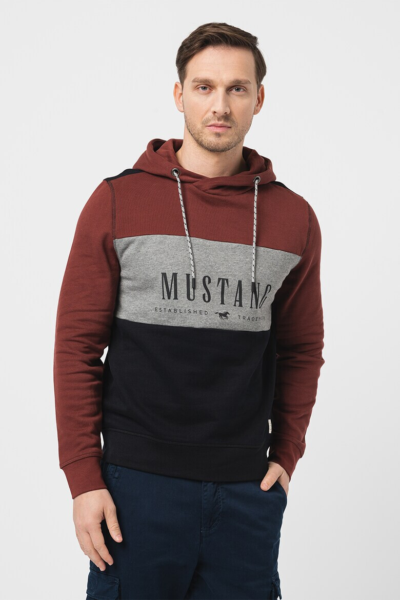Mustang Худи с цветен блок и лого - Pepit.bg
