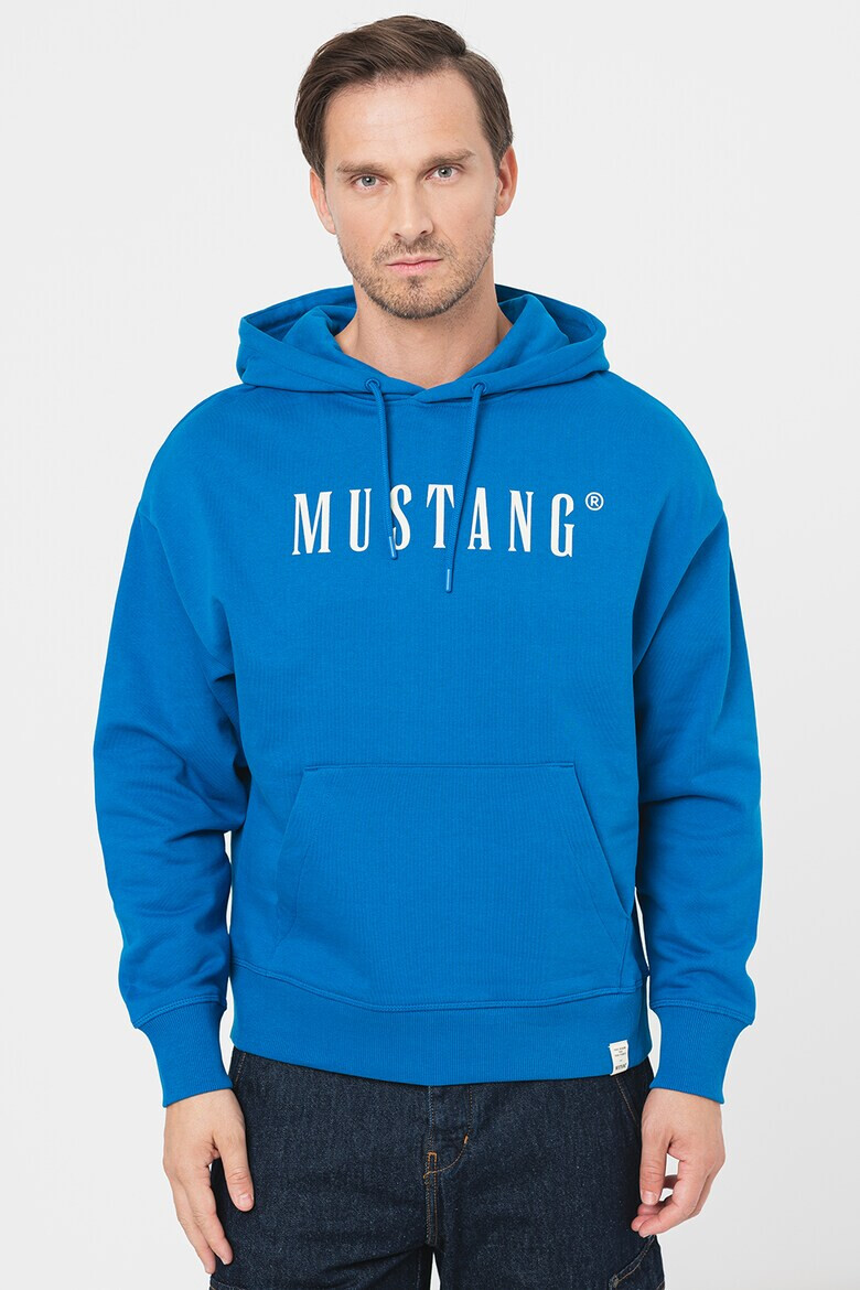 Mustang Худи с джоб кенгуру и лого - Pepit.bg