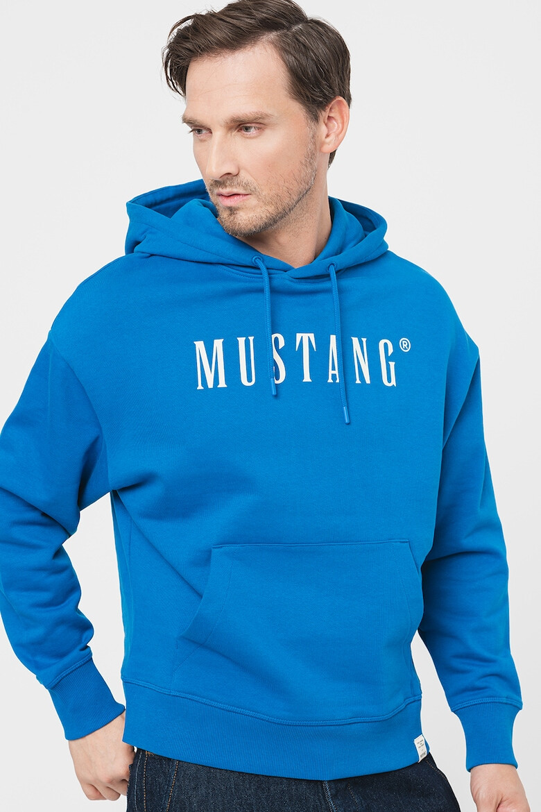 Mustang Худи с джоб кенгуру и лого - Pepit.bg