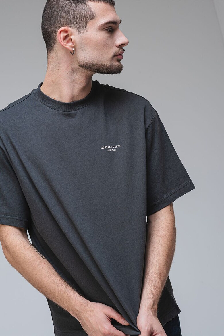 Mustang Тениска Akron с овално деколте - Pepit.bg