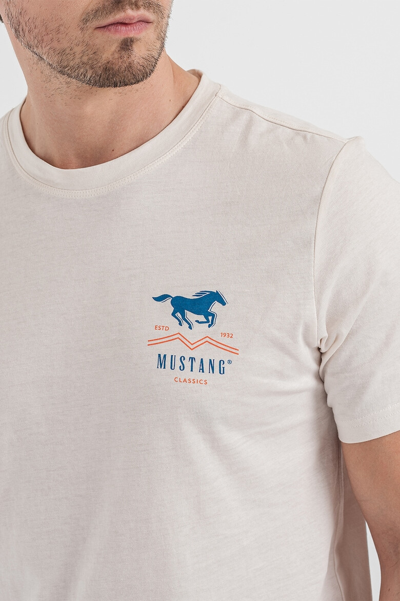 Mustang Тениска Austin с овално деколте - Pepit.bg