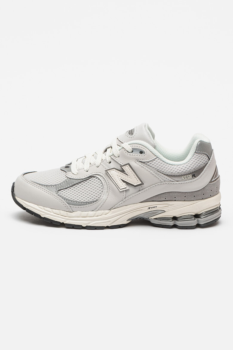 New Balance Спортни обувки 202 с кожа - Pepit.bg