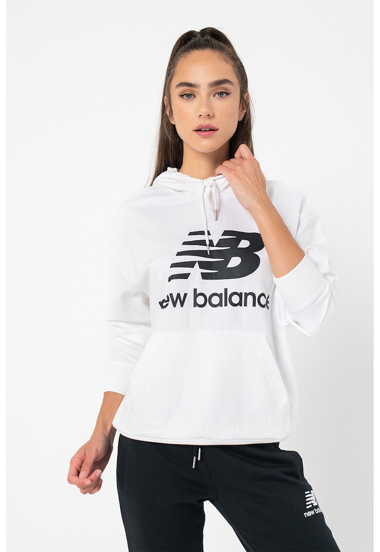 New Balance Суитшърт Essentials с лого - Pepit.bg