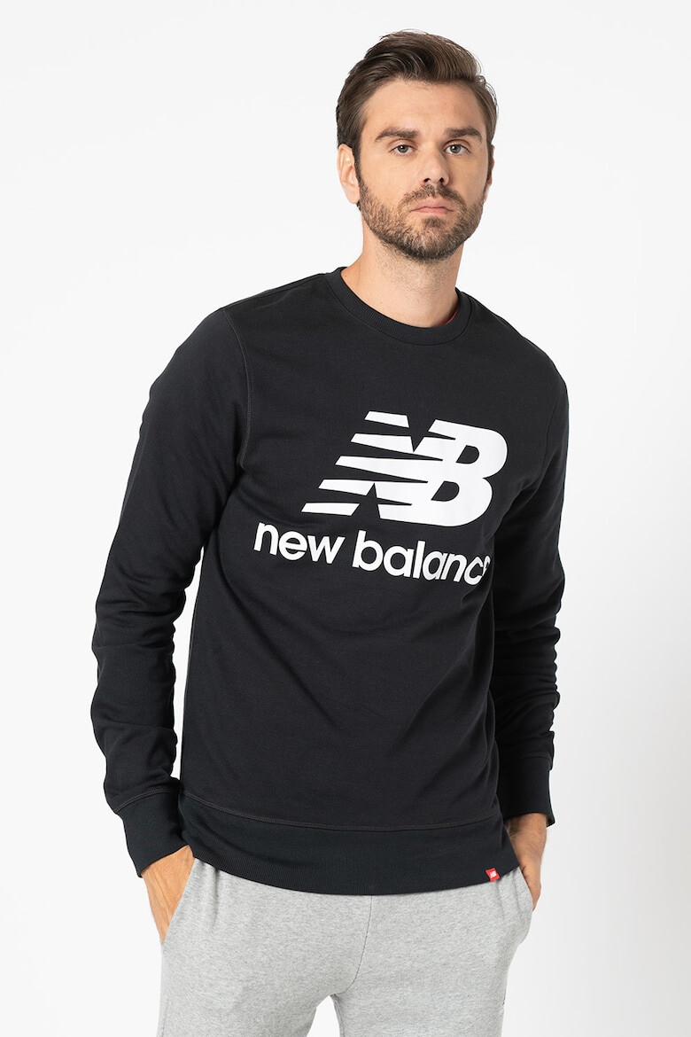 New Balance Суитшърт с лого Essentials - Pepit.bg