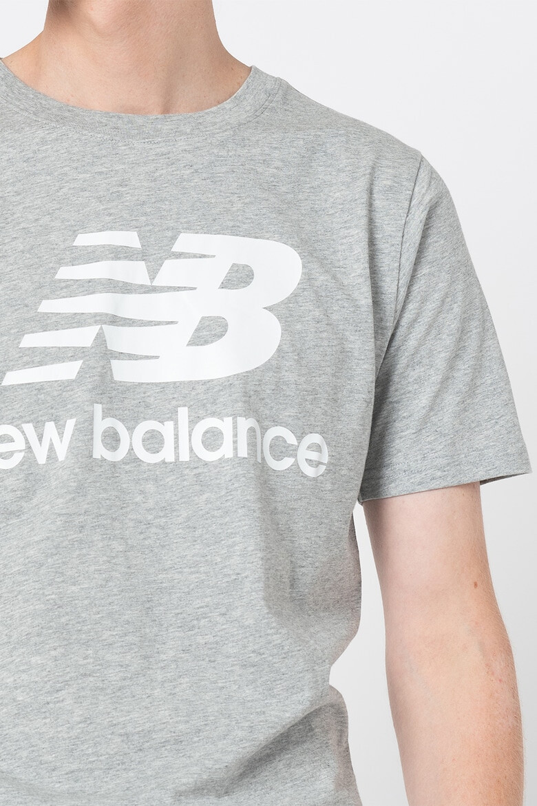 New Balance Тениска Essentials с лого - Pepit.bg