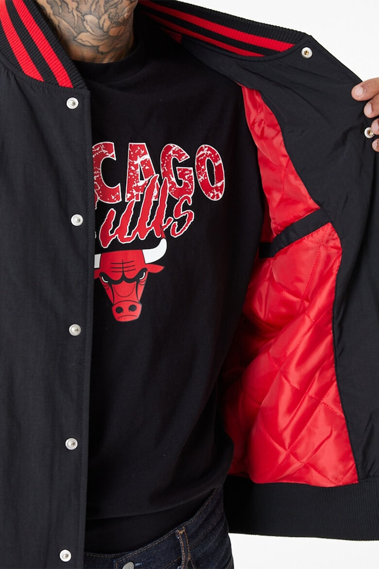 New Era Яке бомбър Chicago Bulls - Pepit.bg