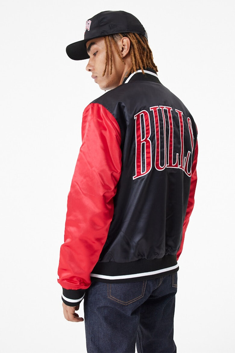 New Era Яке бомбър Chicago Bulls - Pepit.bg