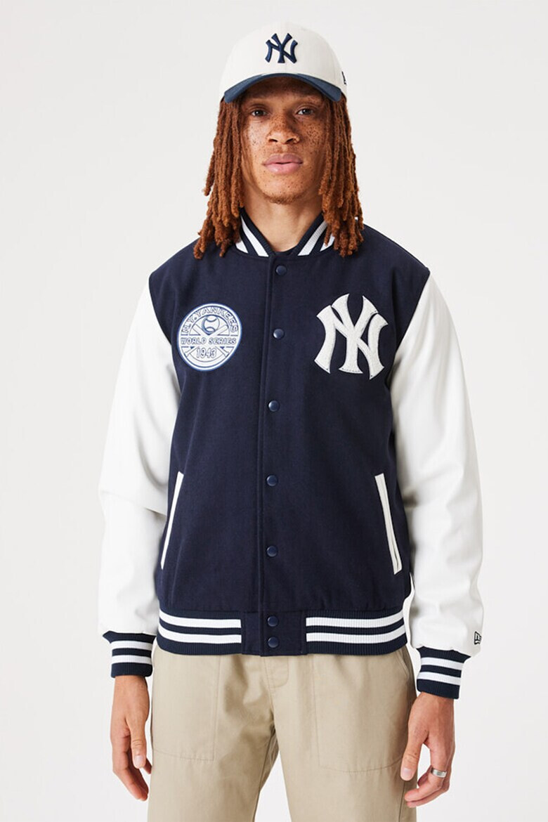 New Era Яке бомбър Heritage Varsity с бродирано лого - Pepit.bg
