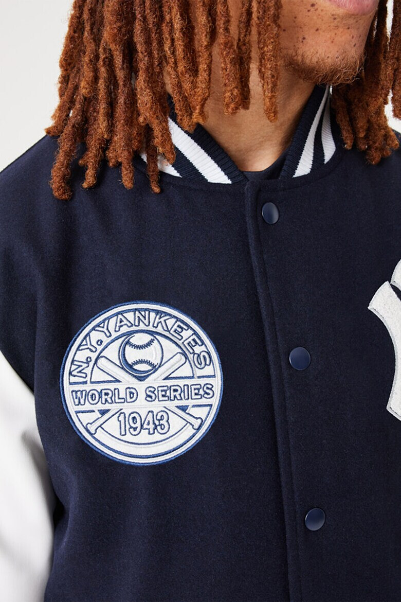 New Era Яке бомбър Heritage Varsity с бродирано лого - Pepit.bg