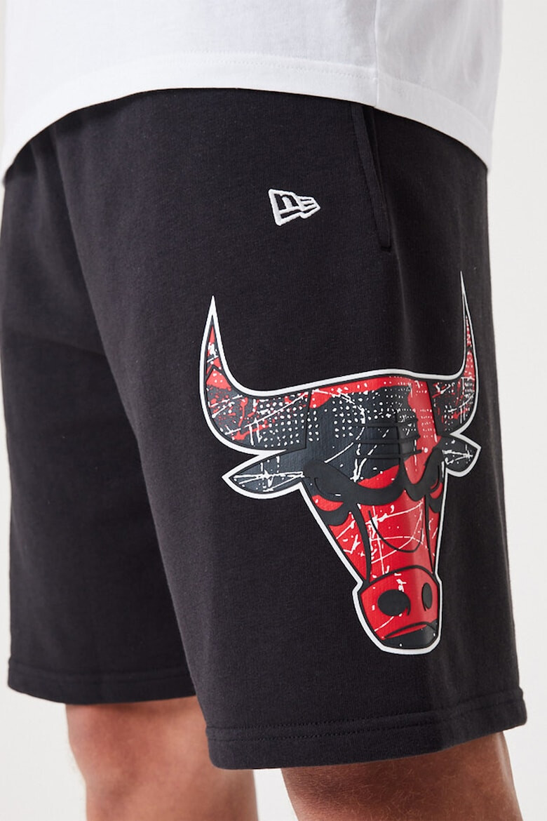 New Era Къс панталон Chicago Bulls с джобове встрани - Pepit.bg