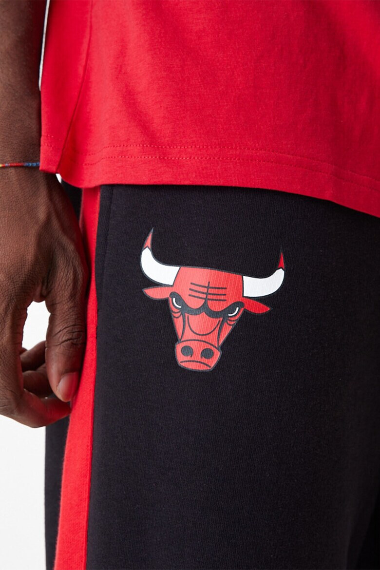 New Era Спортен панталон Chicago Bulls - Pepit.bg