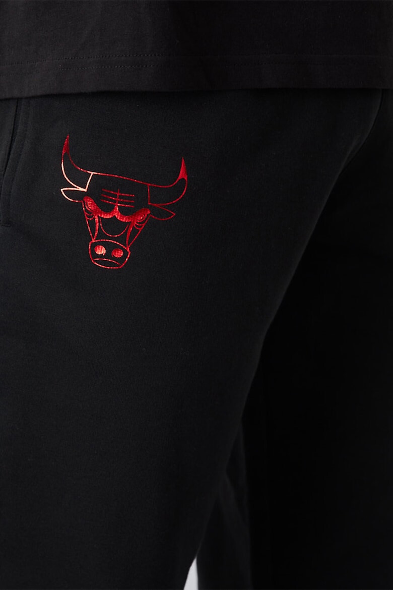 New Era Спортен панталон Chicago Bulls NBA Foil - Pepit.bg