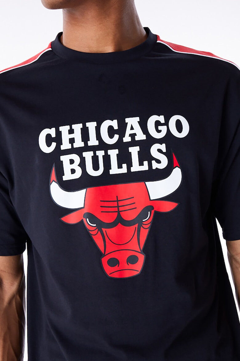 New Era Тениска с принт на NBA Panel и Chicago Bull - Pepit.bg