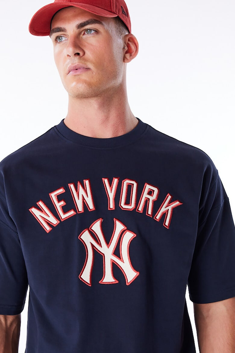 New Era Тениска с принт на New York Yankees - Pepit.bg