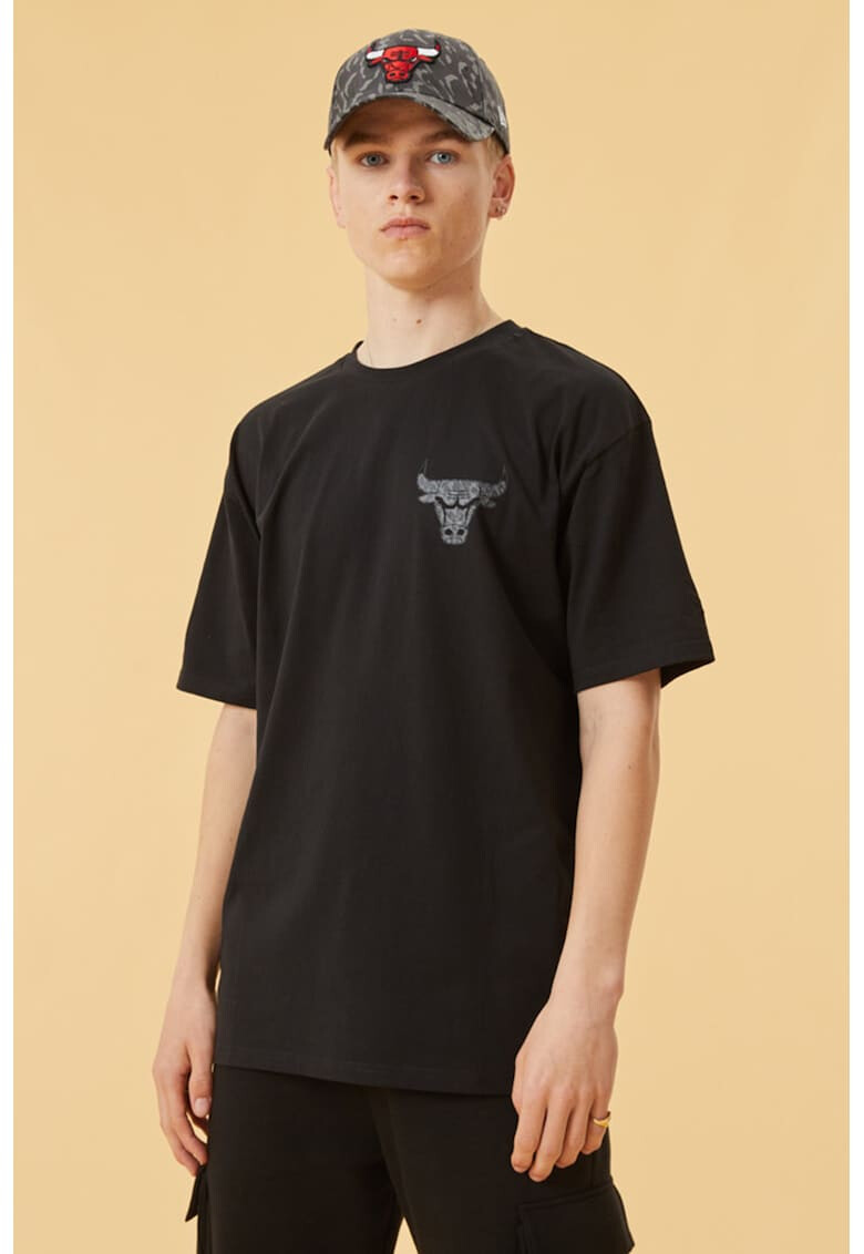 New Era Уголемена тениска Chicago Bulls - Pepit.bg