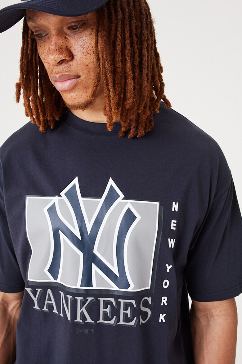 New Era Уголемена тениска New York Yankees с паднали ръкави - Pepit.bg