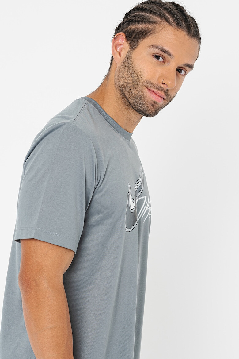 Nike Баскетболна тениска с Dri-FIT - Pepit.bg