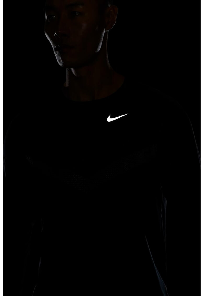 Nike Блуза за бягане с Dri-Fit и лого - Pepit.bg