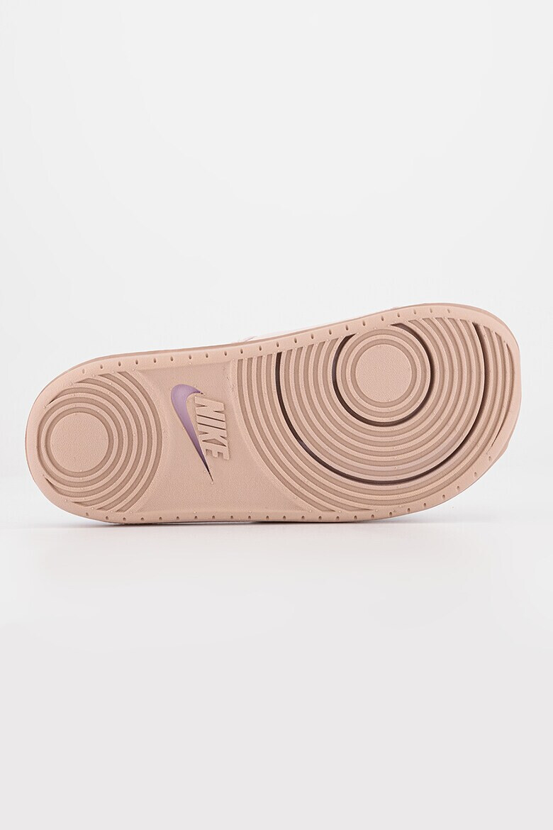 Nike Чехли Off Court с лого - Pepit.bg