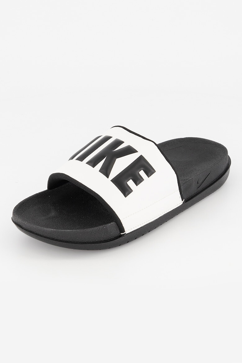 Nike Чехли Off Court с лого - Pepit.bg