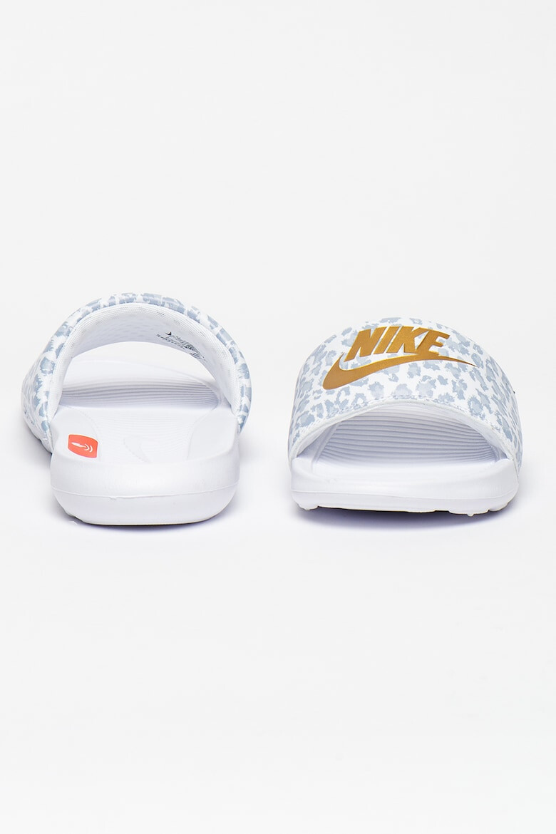 Nike Чехли Victori One с лого - Pepit.bg