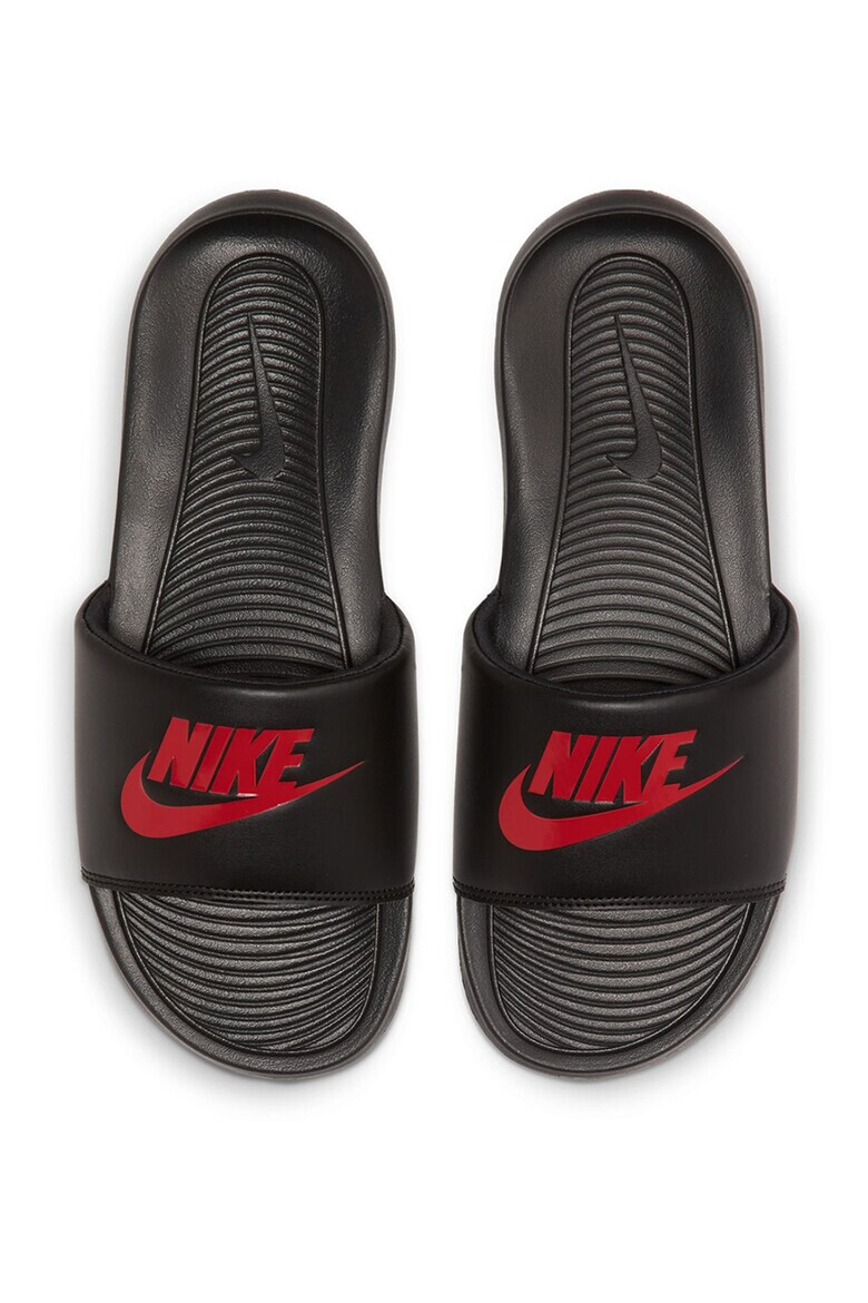 Nike Чехли Victori с лого - Pepit.bg
